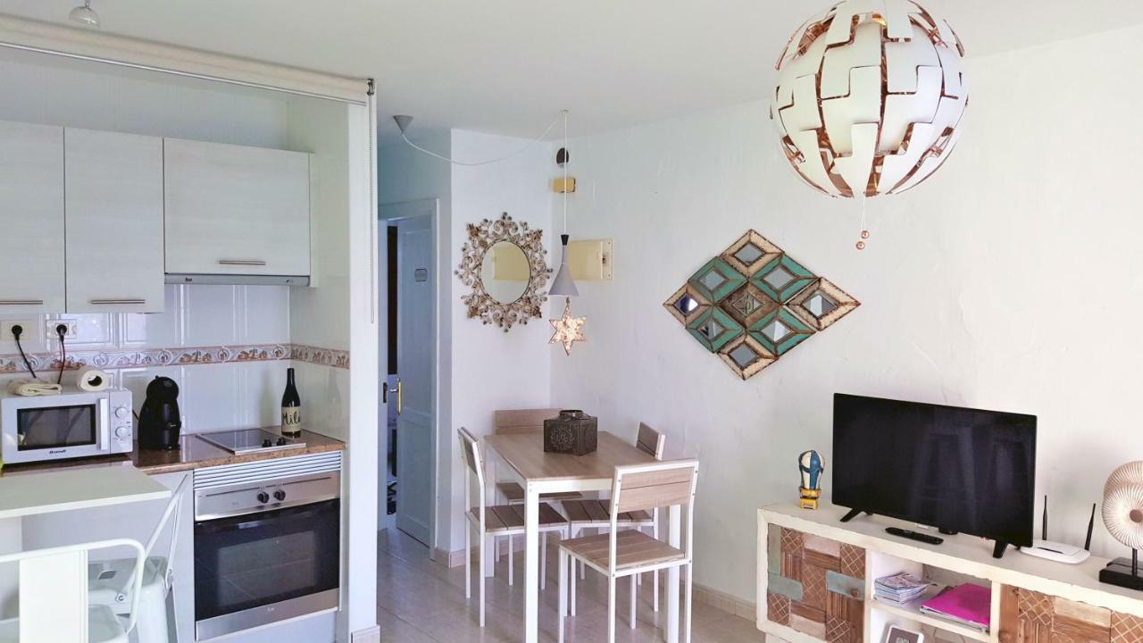 Lelinda'S Bungalow - Sun Beach Residencial Apartment Caleta De Fuste Exterior photo